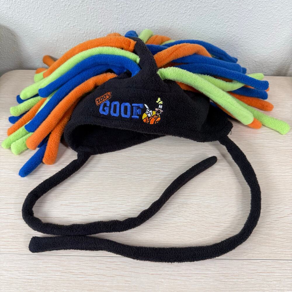 Vintage 90s Walt Disney World Fleece Embroidered 100% Goof Goofy Dreadlock Hat